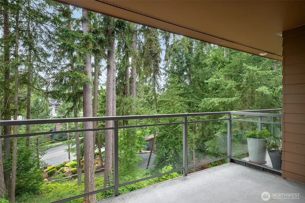 22910 90th Avenue W Edmonds WA 98026