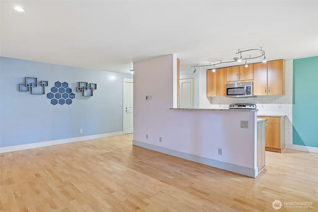 22910 90th Avenue W Edmonds WA 98026