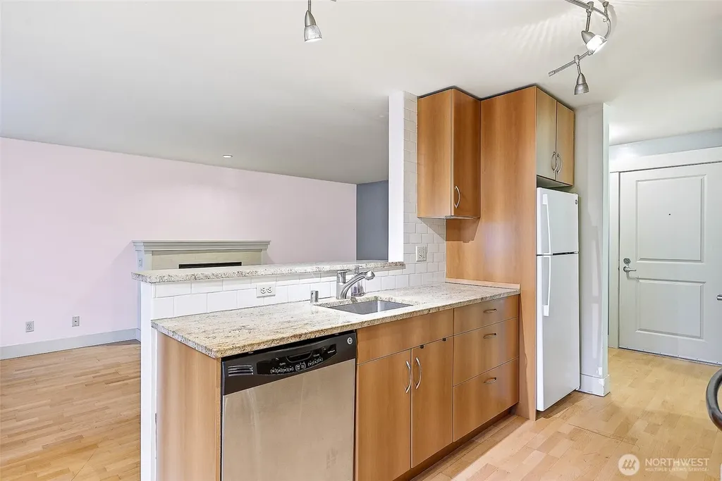 22910 90th Avenue W Edmonds WA 98026