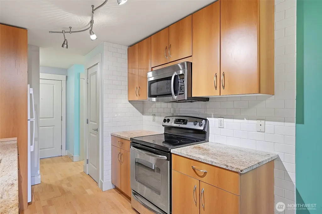 22910 90th Avenue W Edmonds WA 98026