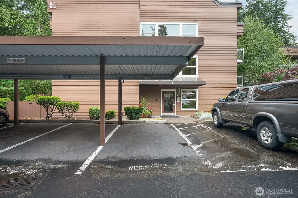 22910 90th Avenue W Edmonds WA 98026