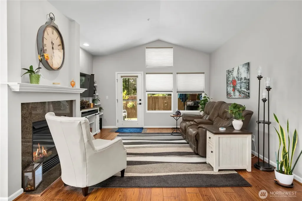 5909 Panorama Drive SE Auburn WA 98092