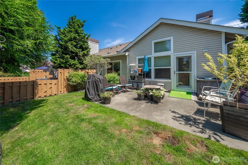 5909 Panorama Drive SE Auburn WA 98092