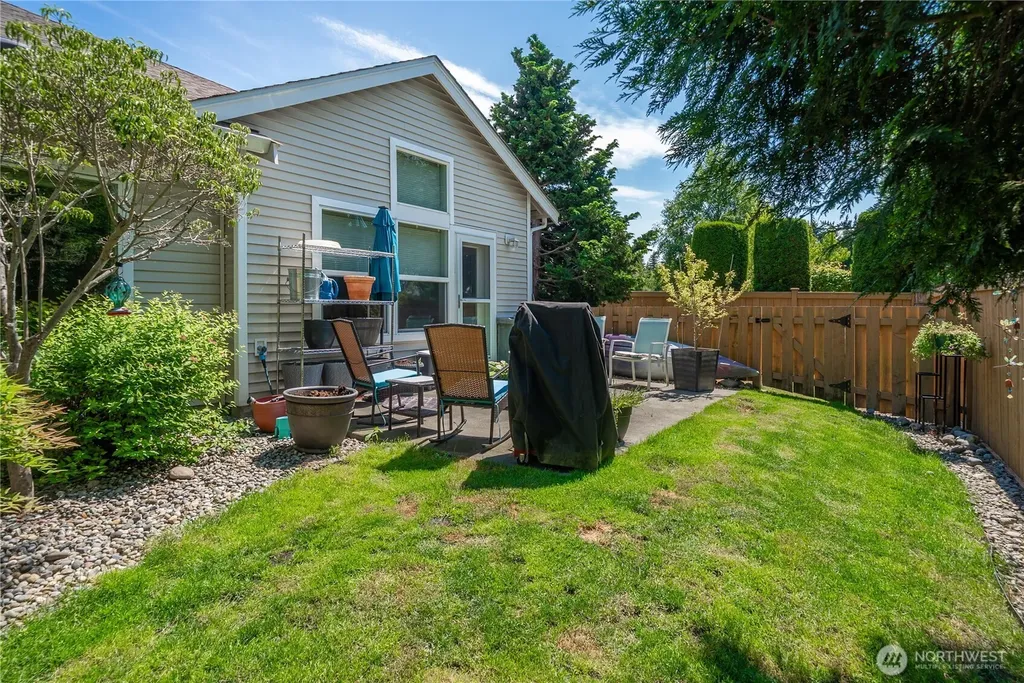 5909 Panorama Drive SE Auburn WA 98092