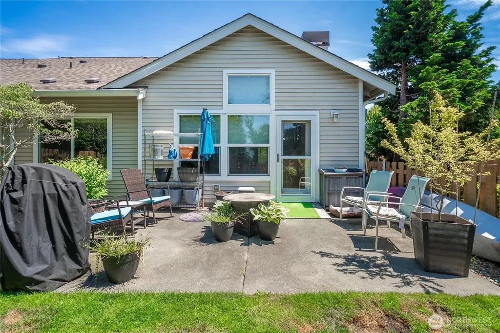5909 Panorama Drive SE Auburn WA 98092