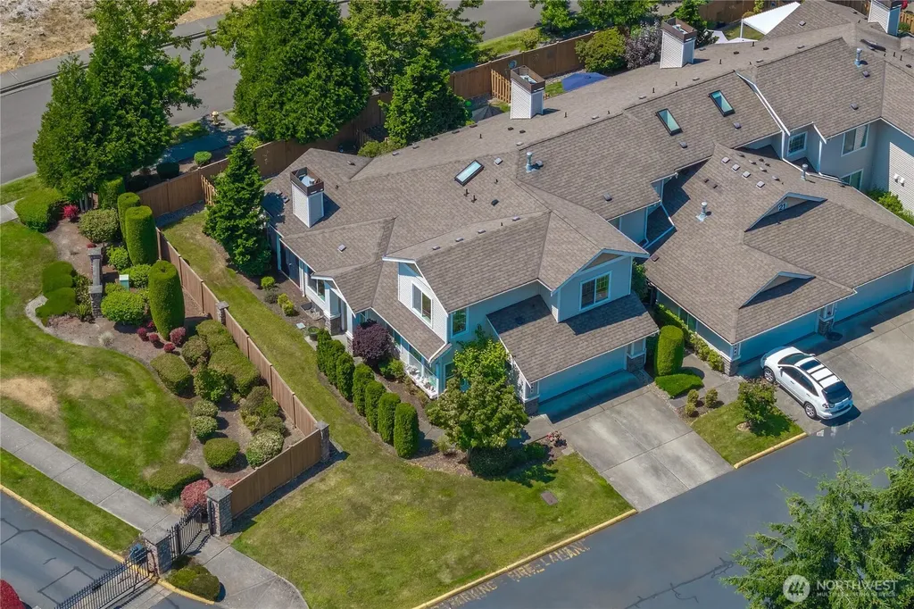 5909 Panorama Drive SE Auburn WA 98092