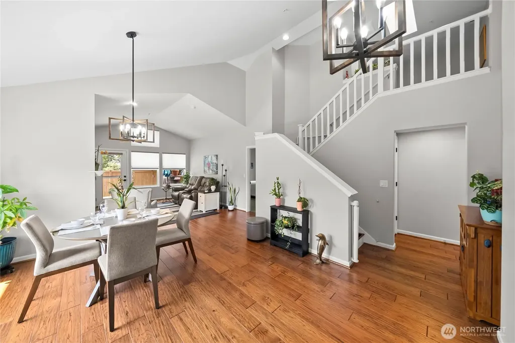 5909 Panorama Drive SE Auburn WA 98092