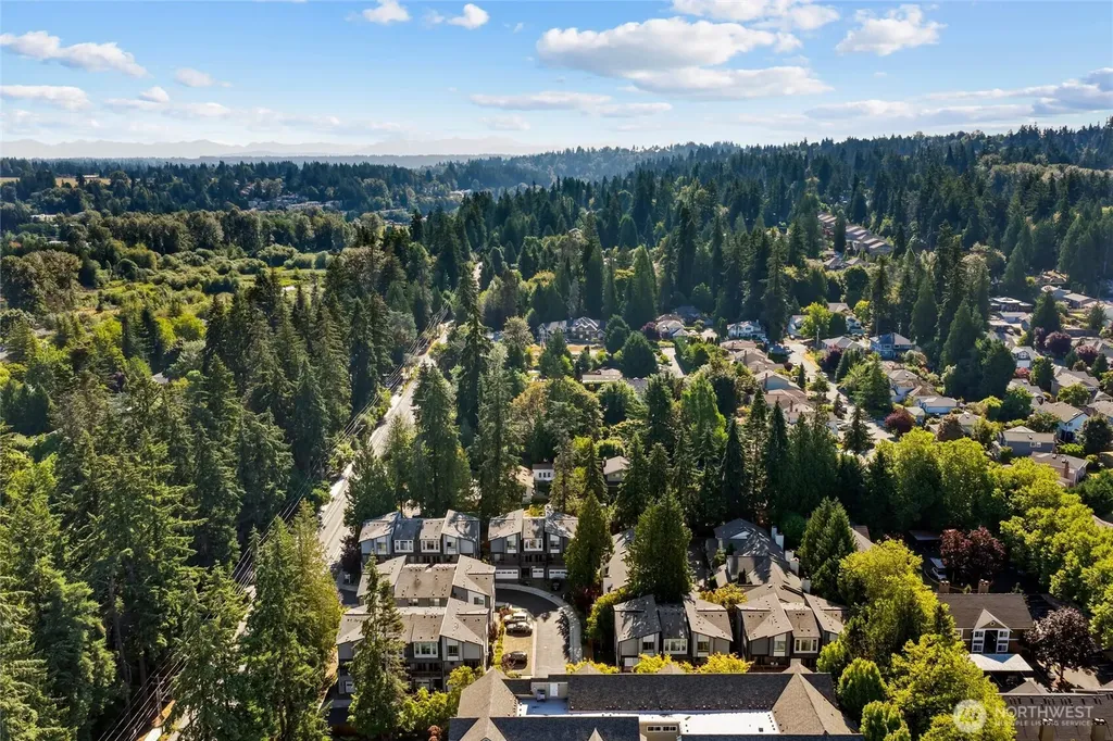 6861 NE 170th Street Kenmore WA 98028