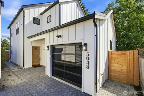5948 18 Avenue SW Seattle WA 98106