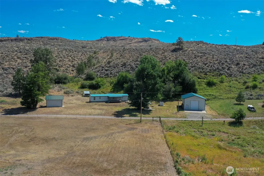 87 Canyon Creek Road Oroville WA 98844
