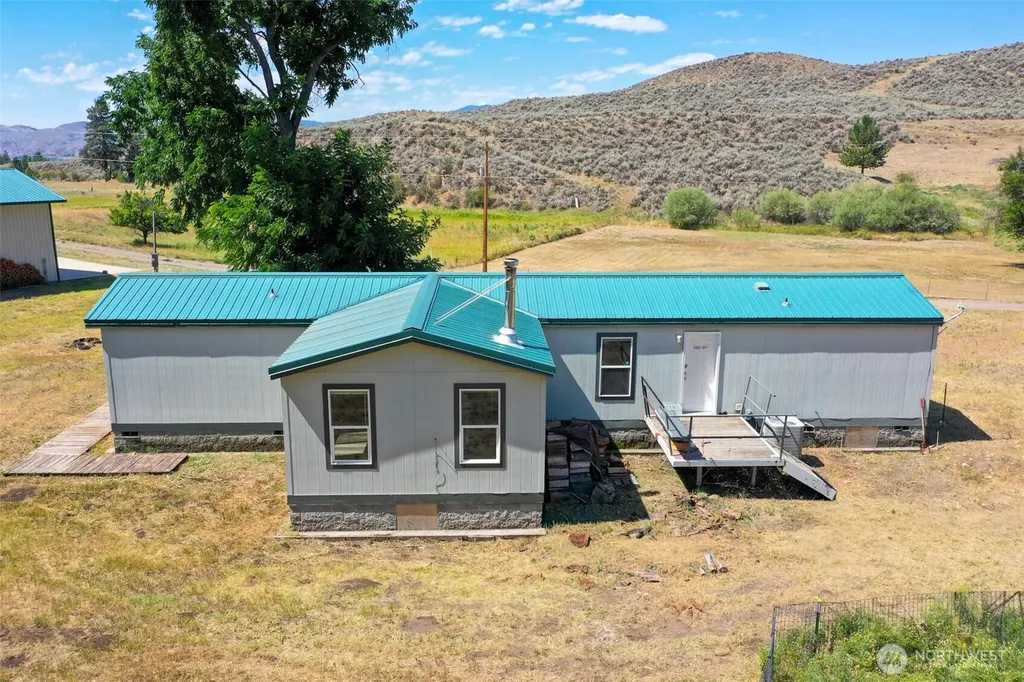 87 Canyon Creek Road Oroville WA 98844