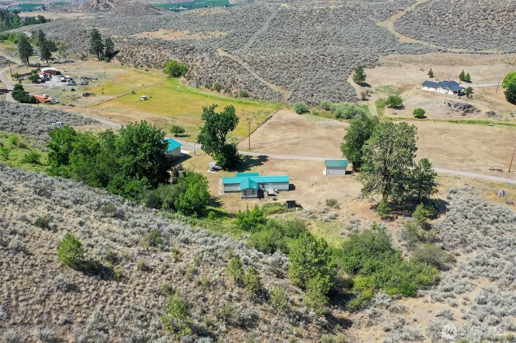 87 Canyon Creek Road Oroville WA 98844