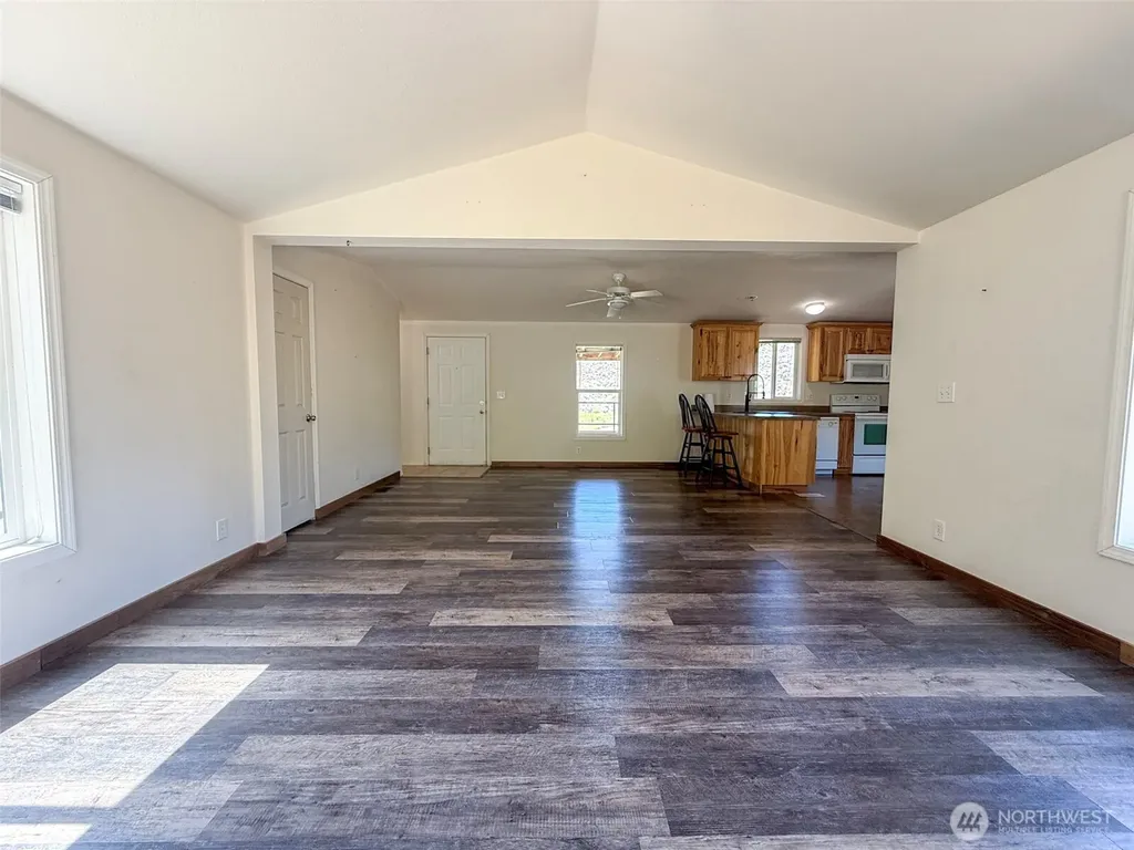 87 Canyon Creek Road Oroville WA 98844