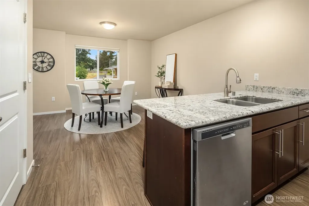23432 55th Avenue W Mountlake Terrace WA 98043