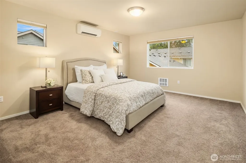 23432 55th Avenue W Mountlake Terrace WA 98043