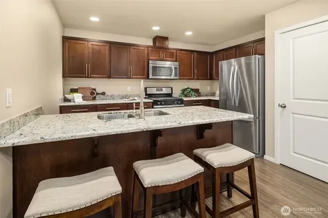 23432 55th Avenue W Mountlake Terrace WA 98043