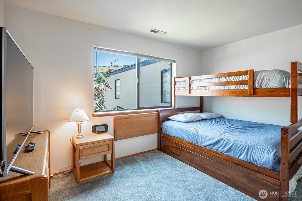 100 Lake Chelan Shores Chelan WA 98816