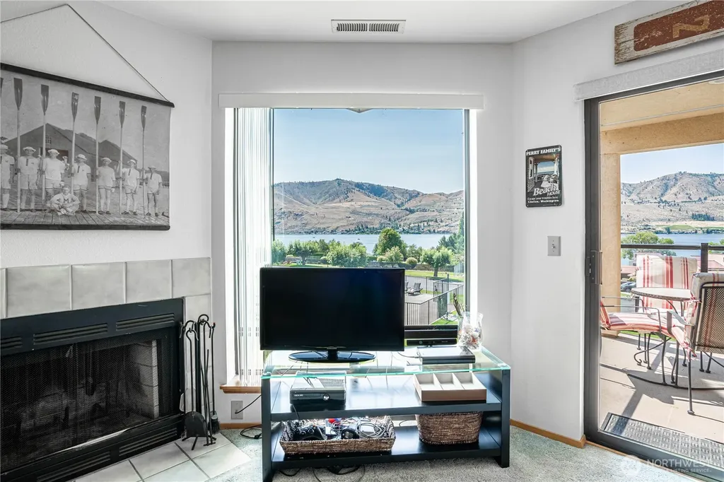 100 Lake Chelan Shores Chelan WA 98816