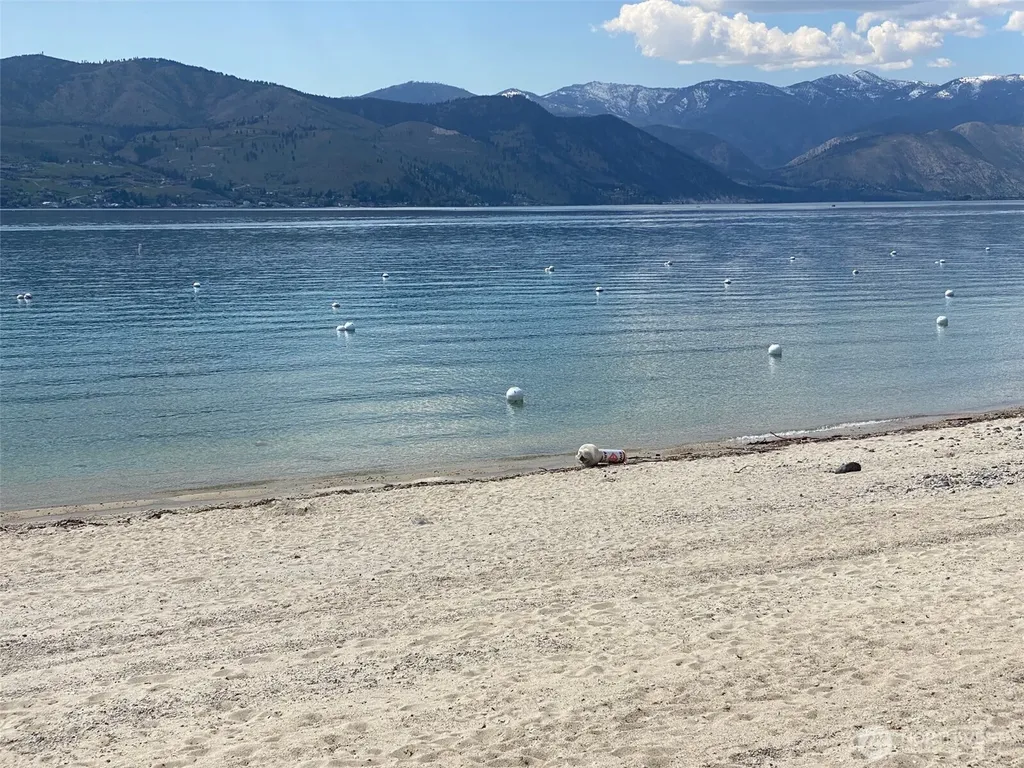 100 Lake Chelan Shores Chelan WA 98816