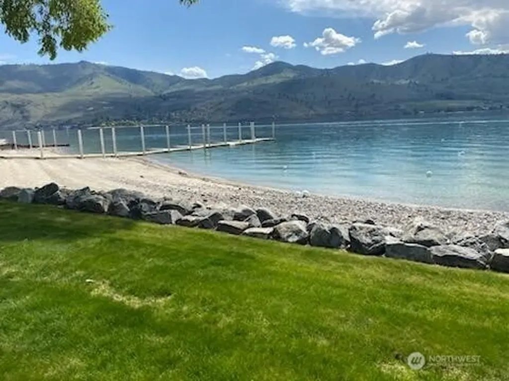 100 Lake Chelan Shores Chelan WA 98816