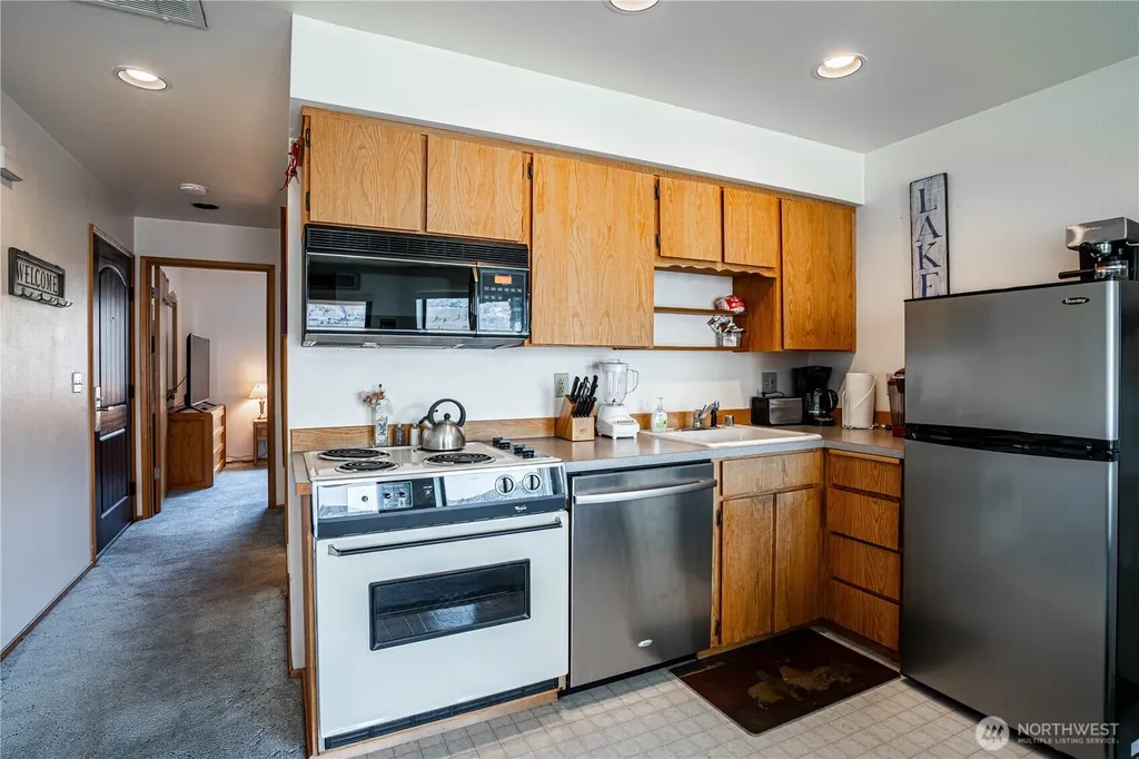 100 Lake Chelan Shores Chelan WA 98816