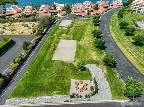 100 Lake Chelan Shores Chelan WA 98816