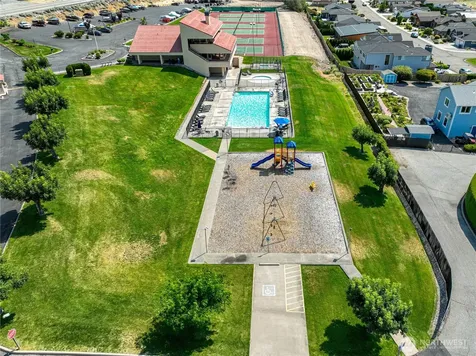 100 Lake Chelan Shores Chelan WA 98816