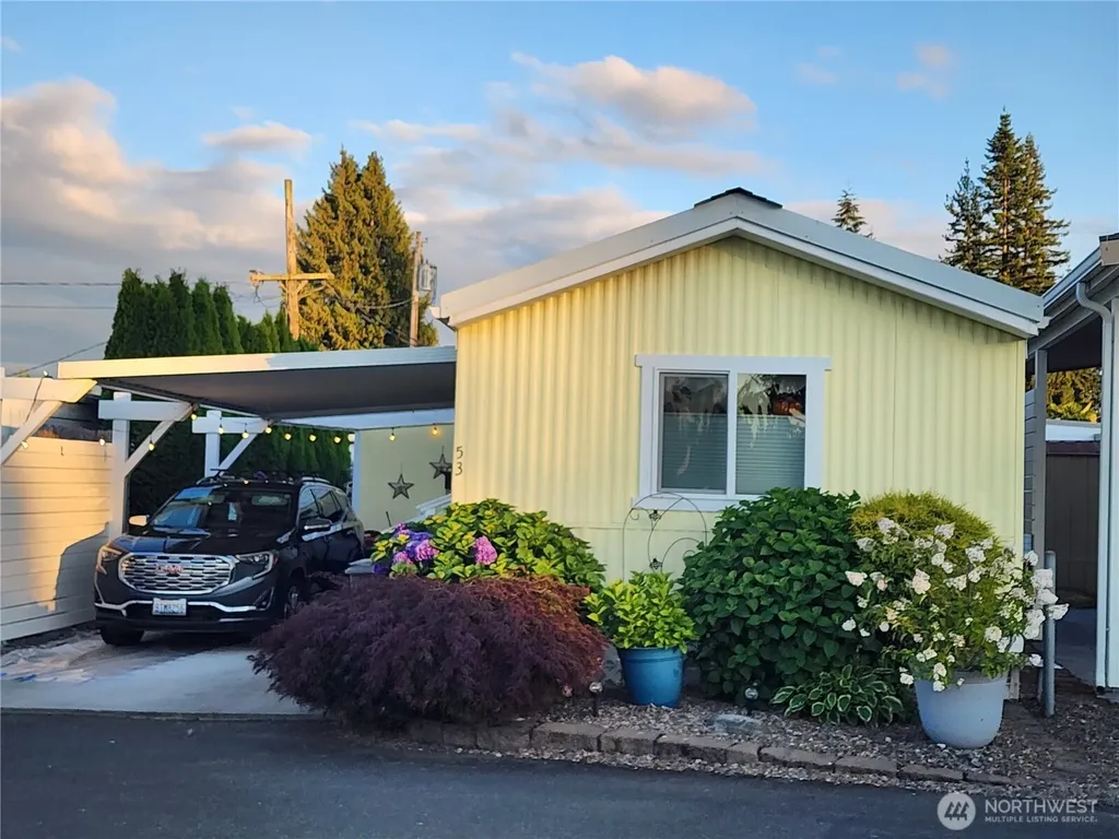 18501 52nd Avenue W Lynnwood WA 98037