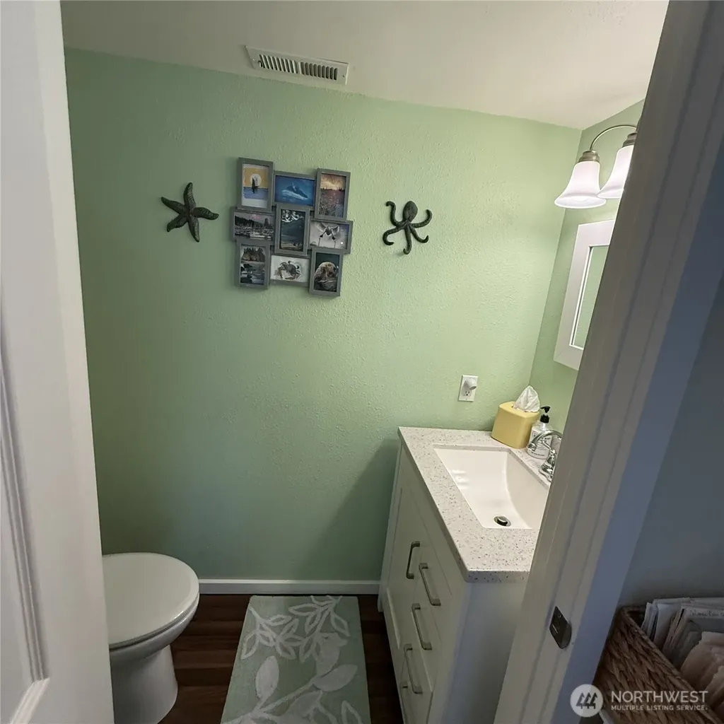 18501 52nd Avenue W Lynnwood WA 98037