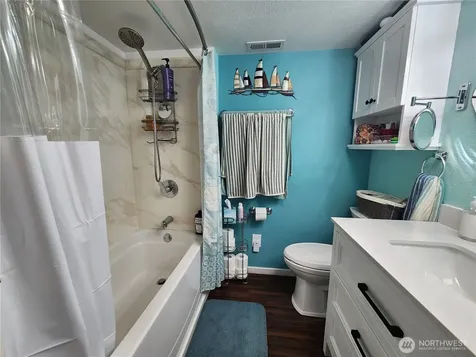 18501 52nd Avenue W Lynnwood WA 98037