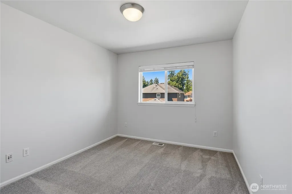 16107 167th Avenue SE Renton WA 98058