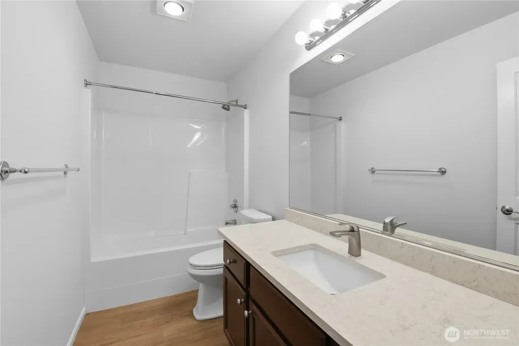 16107 167th Avenue SE Renton WA 98058