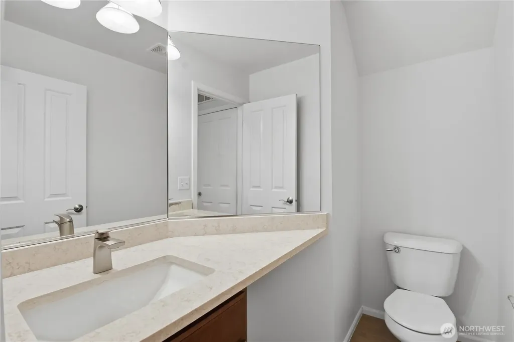 16107 167th Avenue SE Renton WA 98058