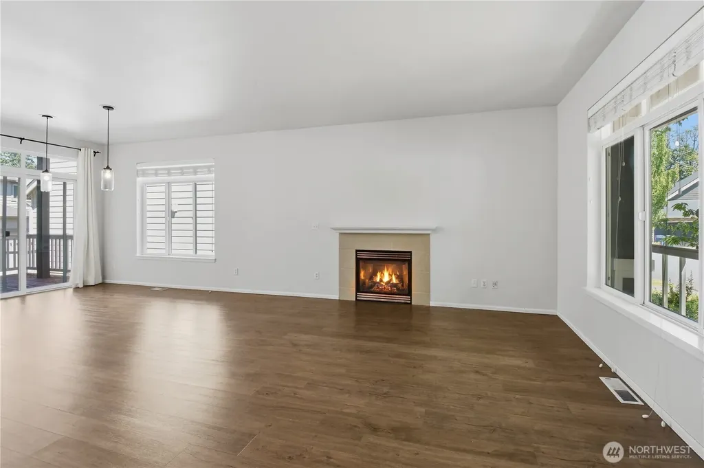 16107 167th Avenue SE Renton WA 98058