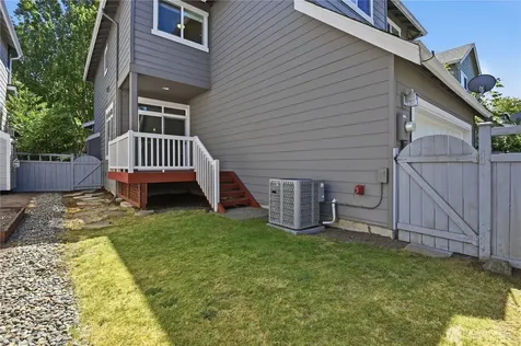 16107 167th Avenue SE Renton WA 98058