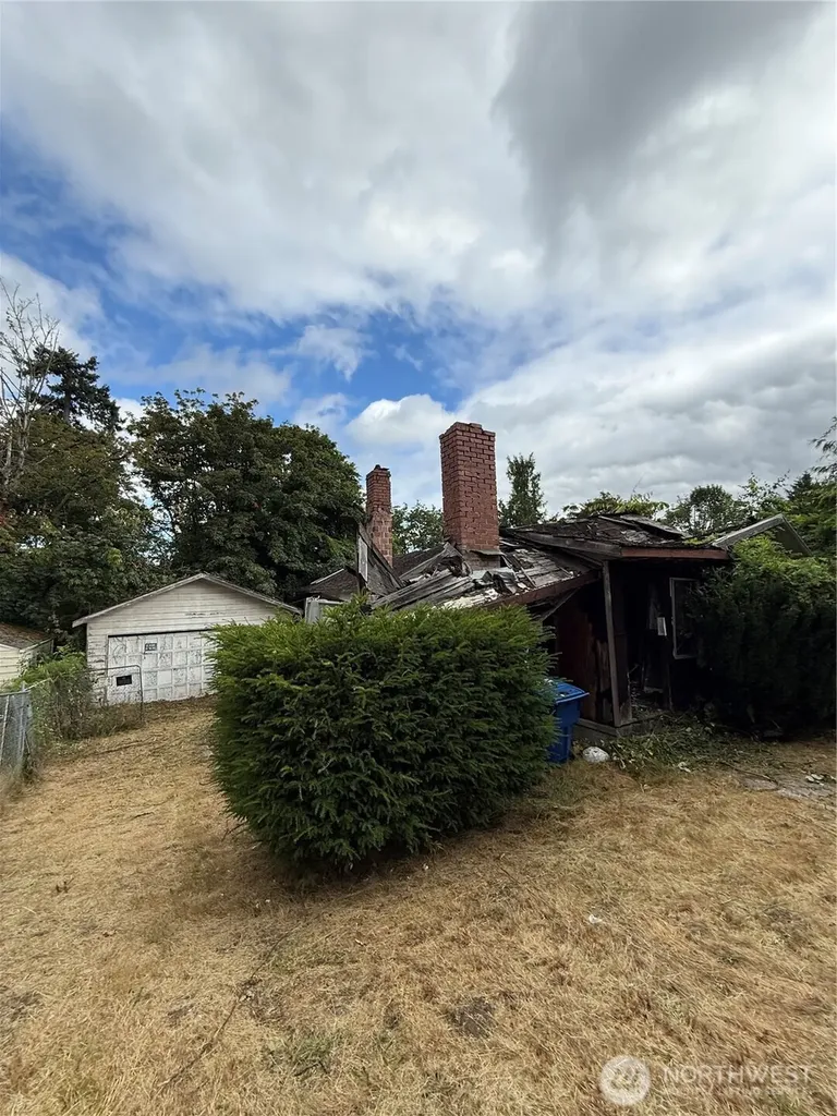 11425 69th Place S Seattle WA 98178