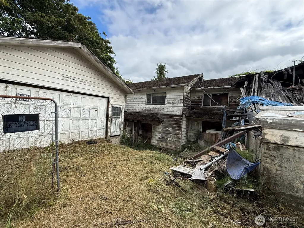 11425 69th Place S Seattle WA 98178