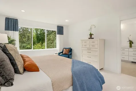 14833 NE 2nd Court Bellevue WA 98007