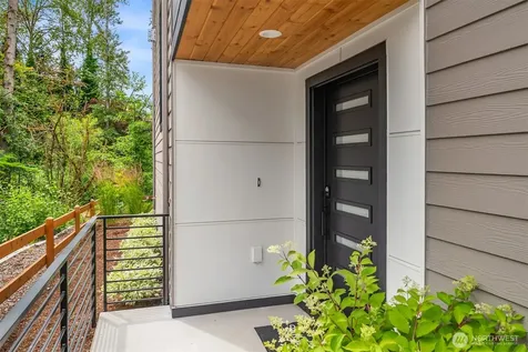 14833 NE 2nd Court Bellevue WA 98007