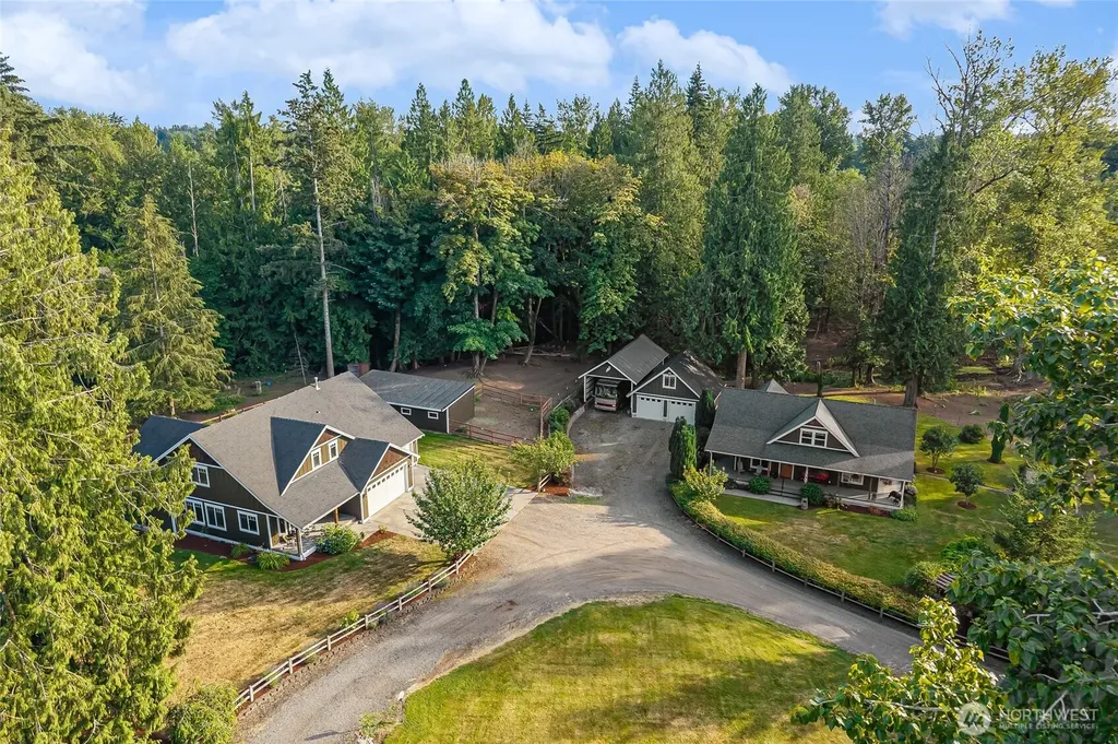 1035 Red Tail Lane Bellingham WA 98226