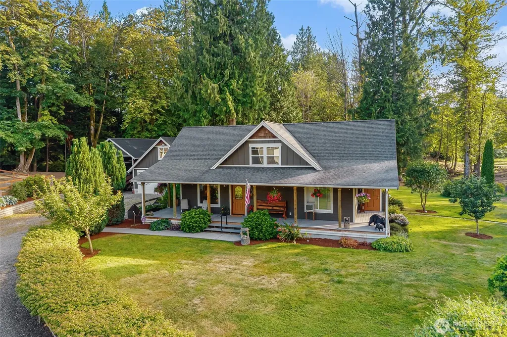 1035 Red Tail Lane Bellingham WA 98226
