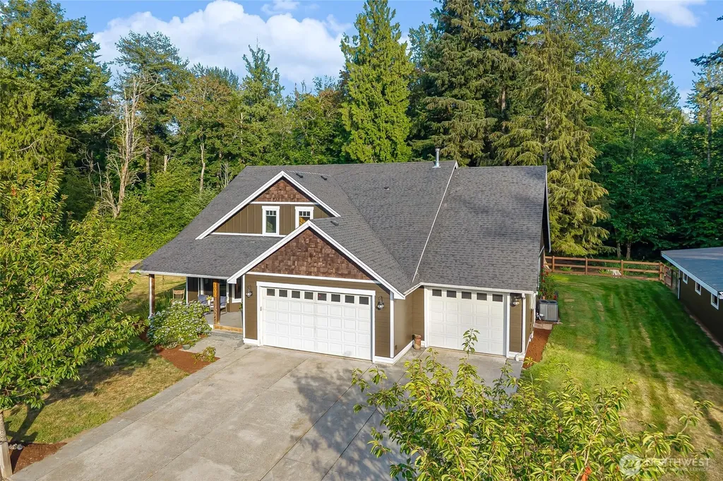 1035 Red Tail Lane Bellingham WA 98226
