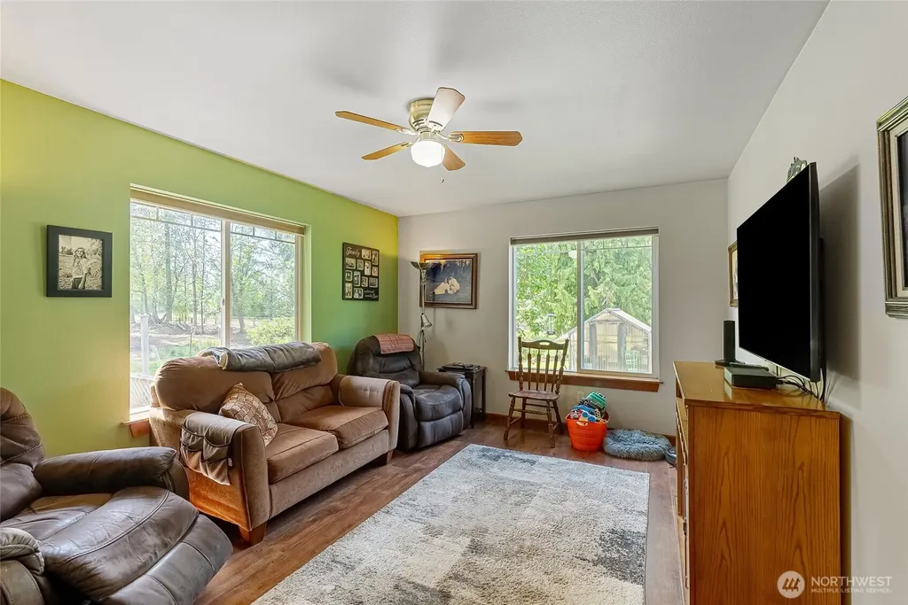 1035 Red Tail Lane Bellingham WA 98226