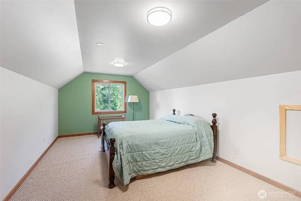 1035 Red Tail Lane Bellingham WA 98226