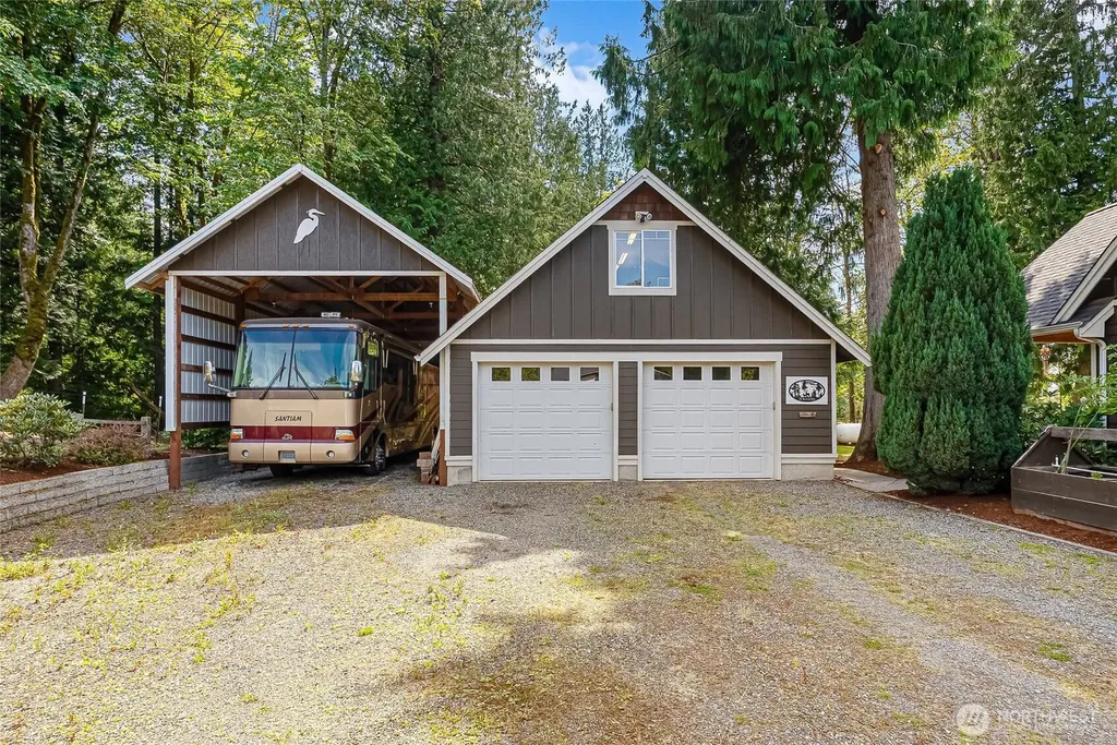 1035 Red Tail Lane Bellingham WA 98226