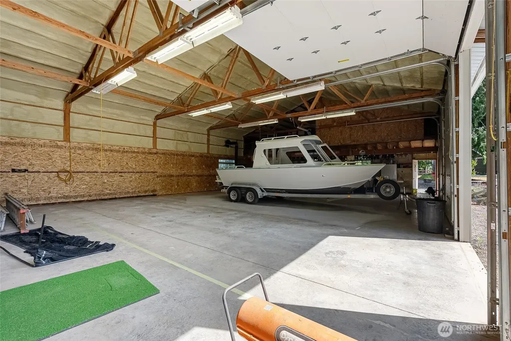 1035 Red Tail Lane Bellingham WA 98226