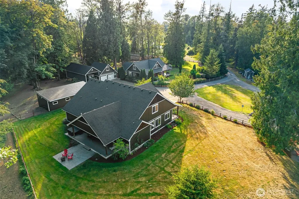 1035 Red Tail Lane Bellingham WA 98226