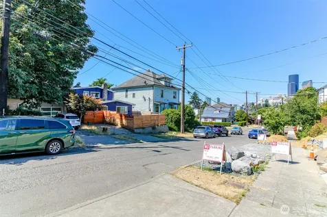 1601 E Alder Street Seattle WA 98122