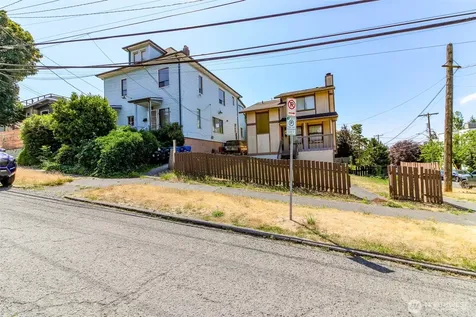 1601 E Alder Street Seattle WA 98122