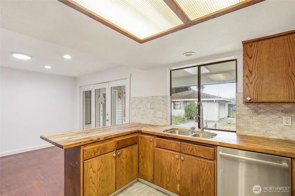 201 K Street NE Auburn WA 98002